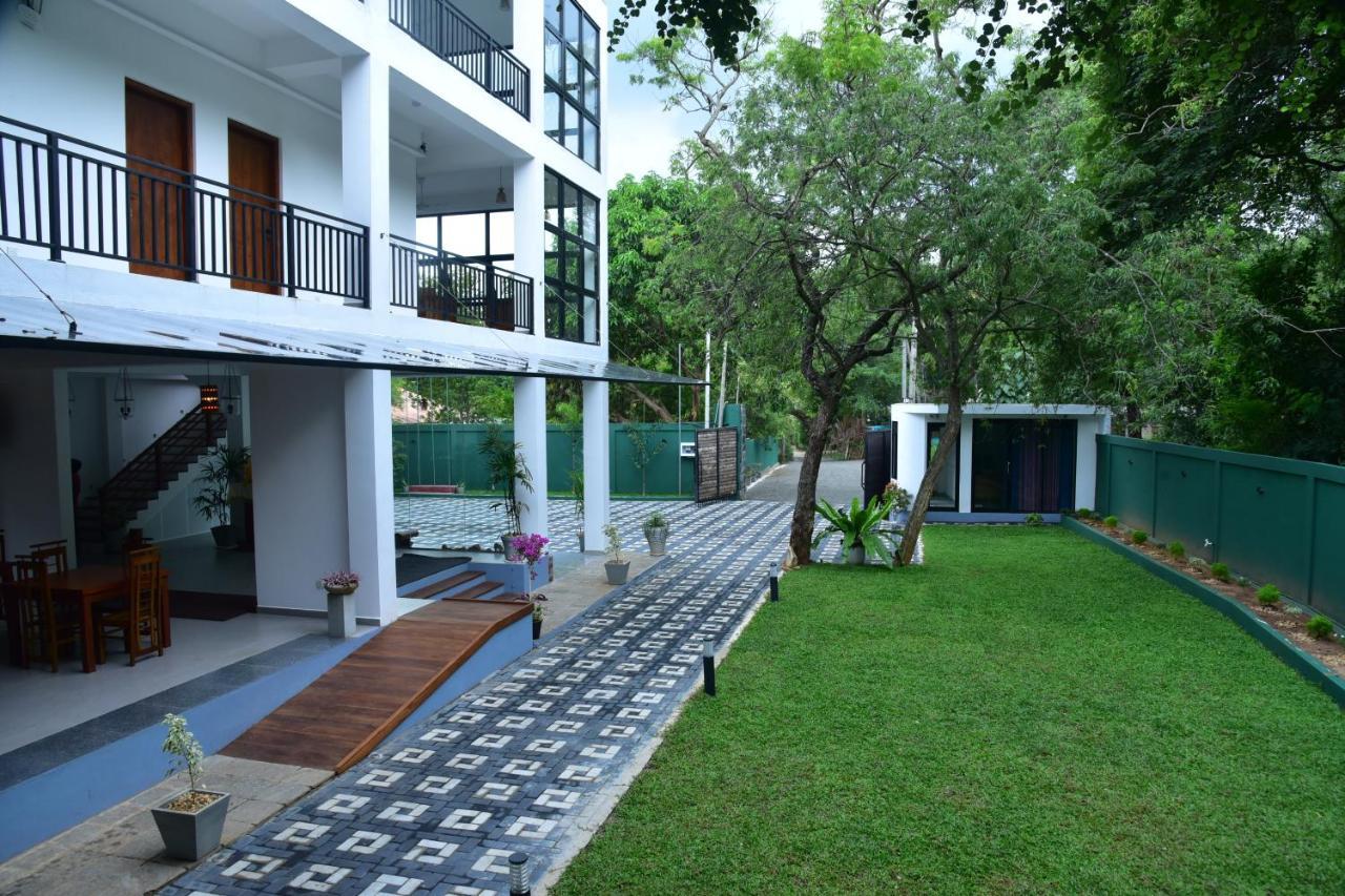 Eden Grand Hotel ดัมบูลลา ภายนอก รูปภาพ