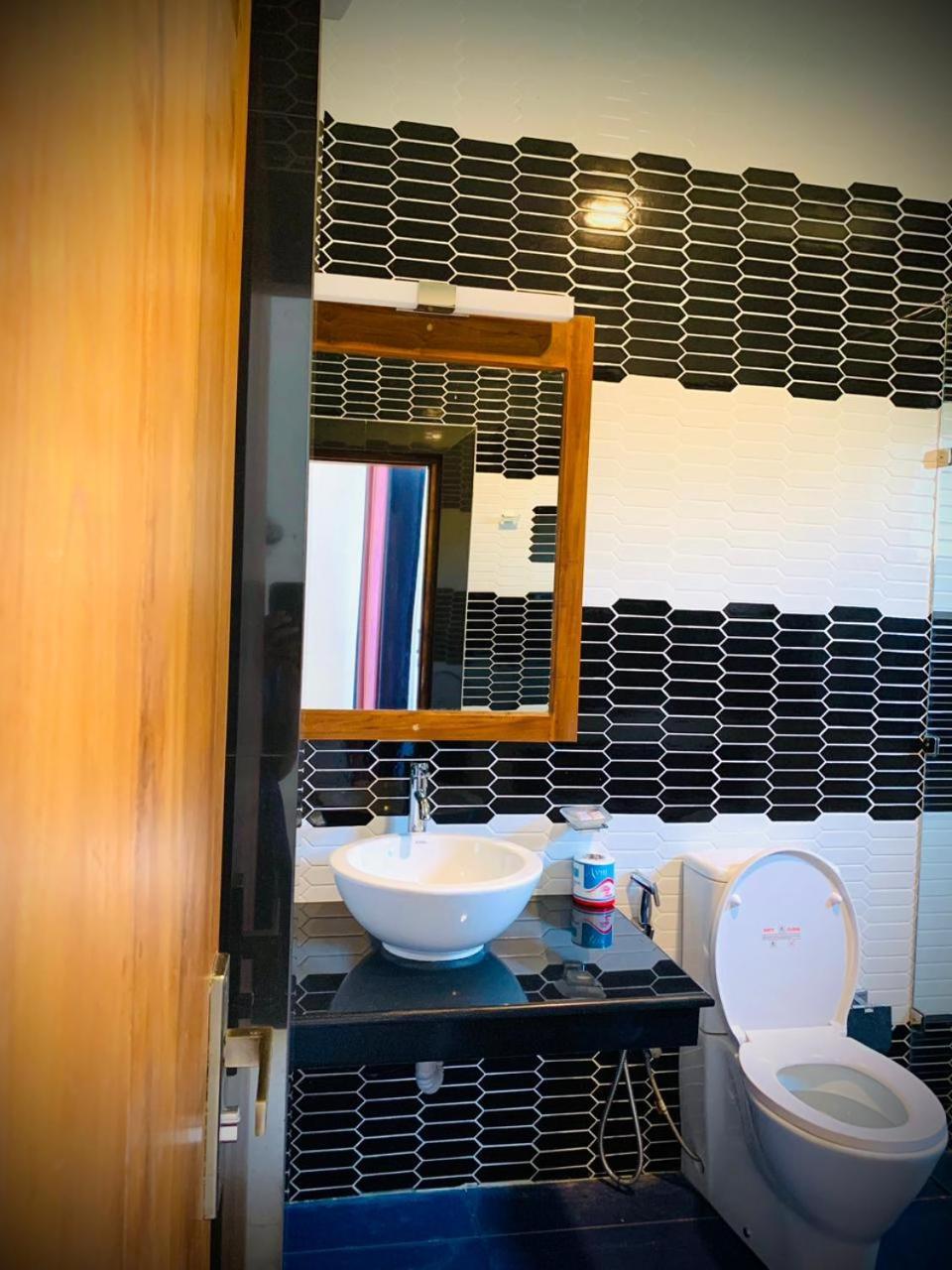 Eden Grand Hotel ดัมบูลลา ภายนอก รูปภาพ